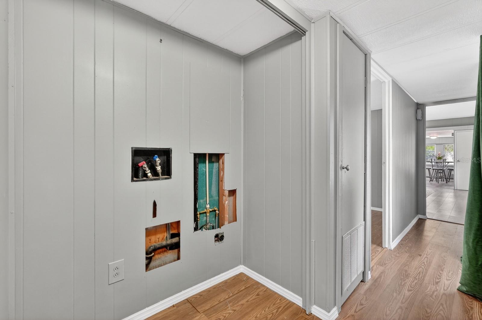 112 PALMER DR, INTERLACHEN, FL, 32148