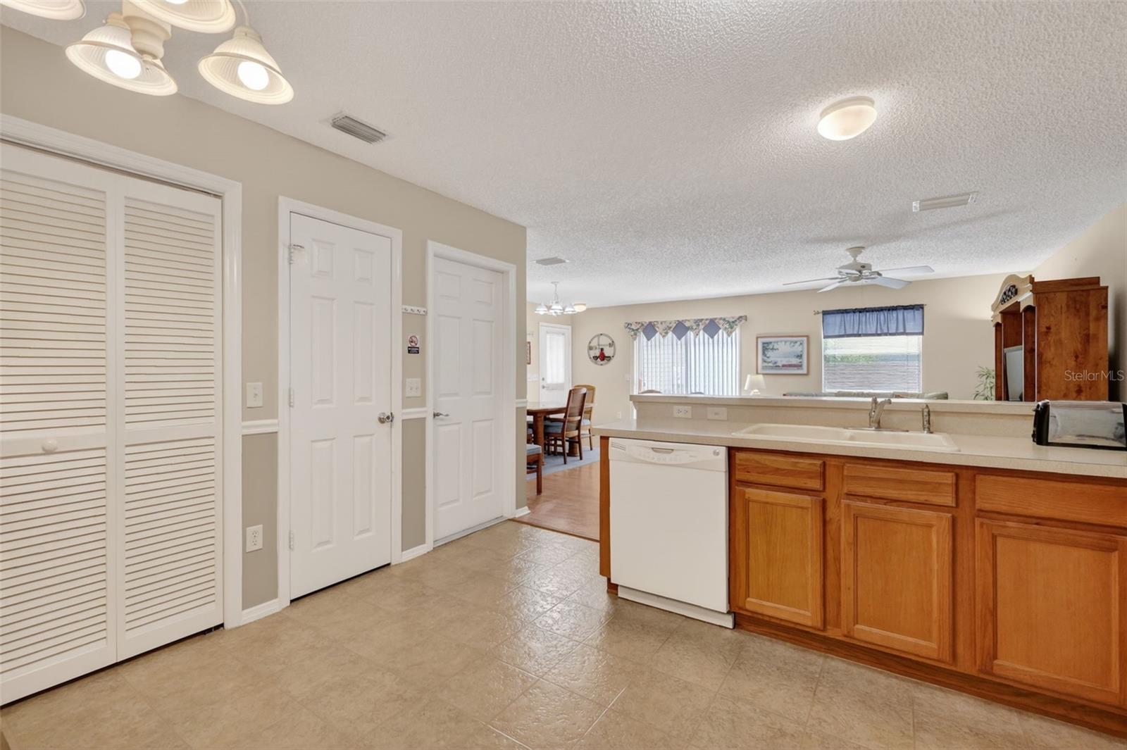 1460 CRESTWOOD LN, THE VILLAGES, FL, 32162