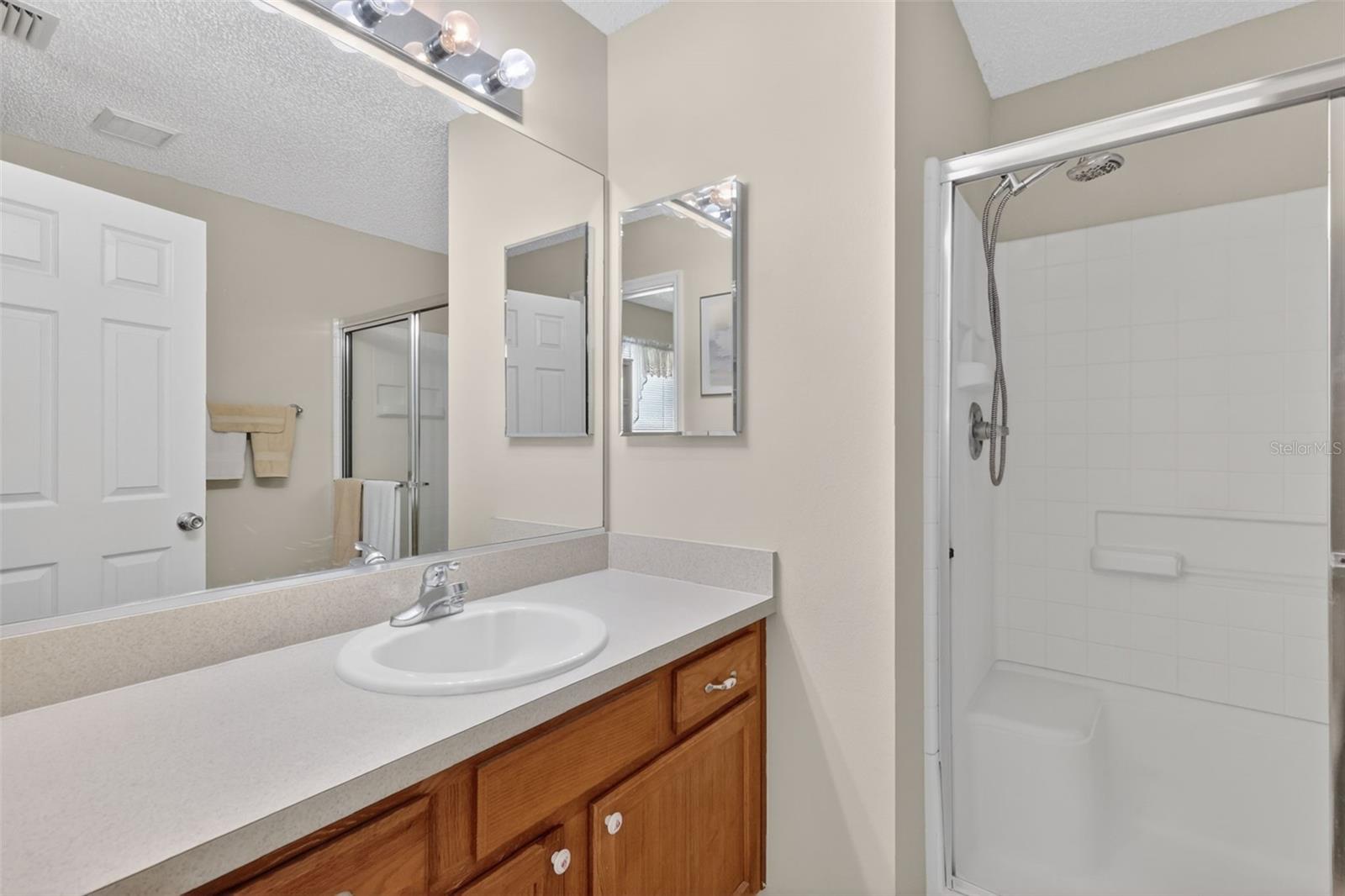 1460 CRESTWOOD LN, THE VILLAGES, FL, 32162