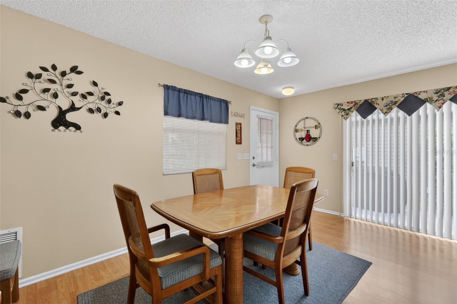 1460 CRESTWOOD LN, THE VILLAGES, FL, 32162