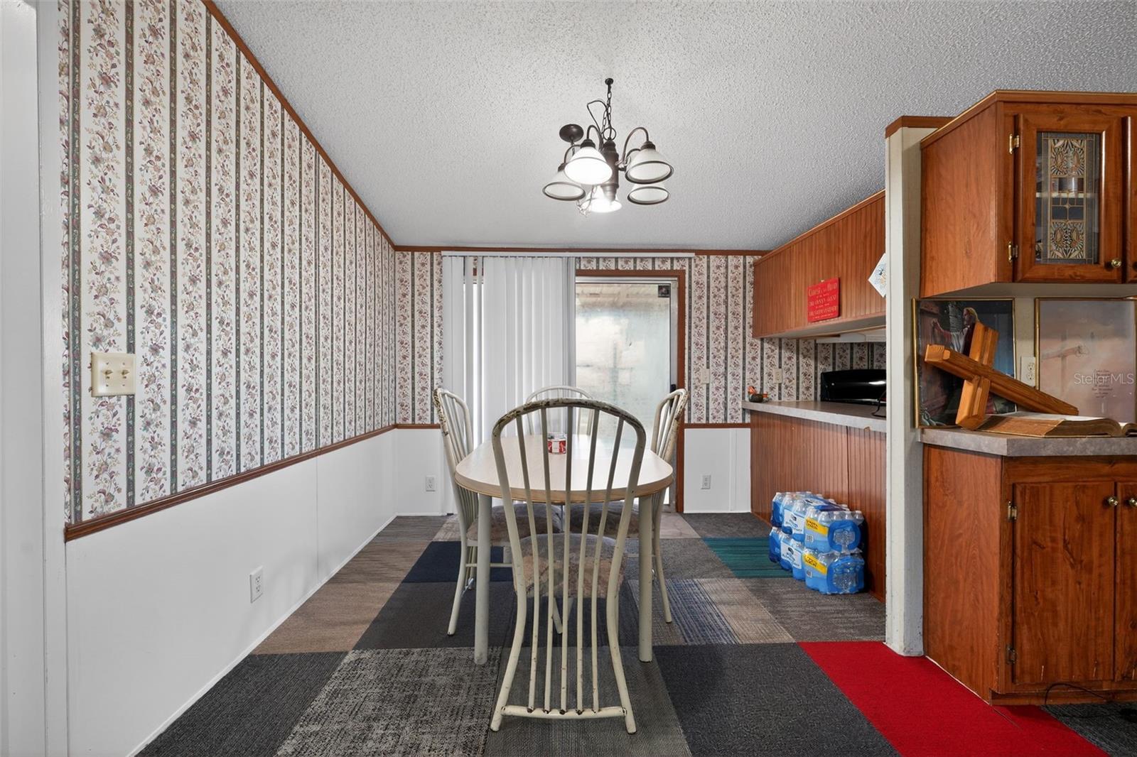 27132 NEW FRONT ST, HILLIARD, FL, 32046