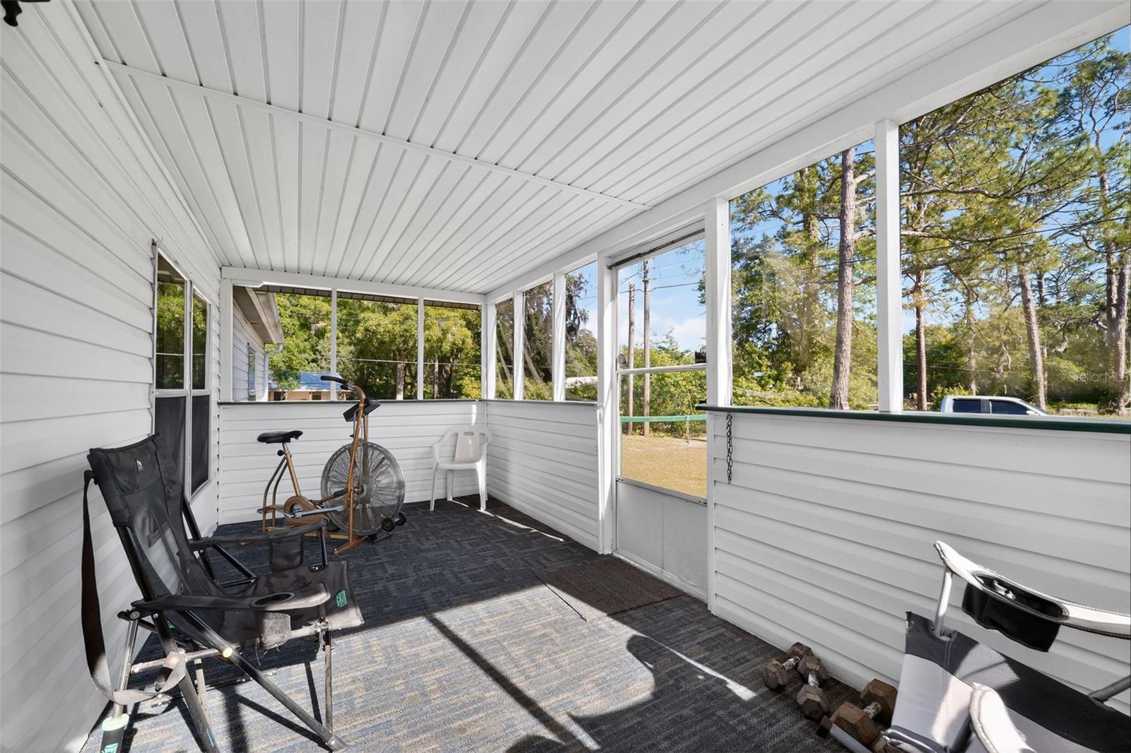 27132 NEW FRONT ST, HILLIARD, FL, 32046