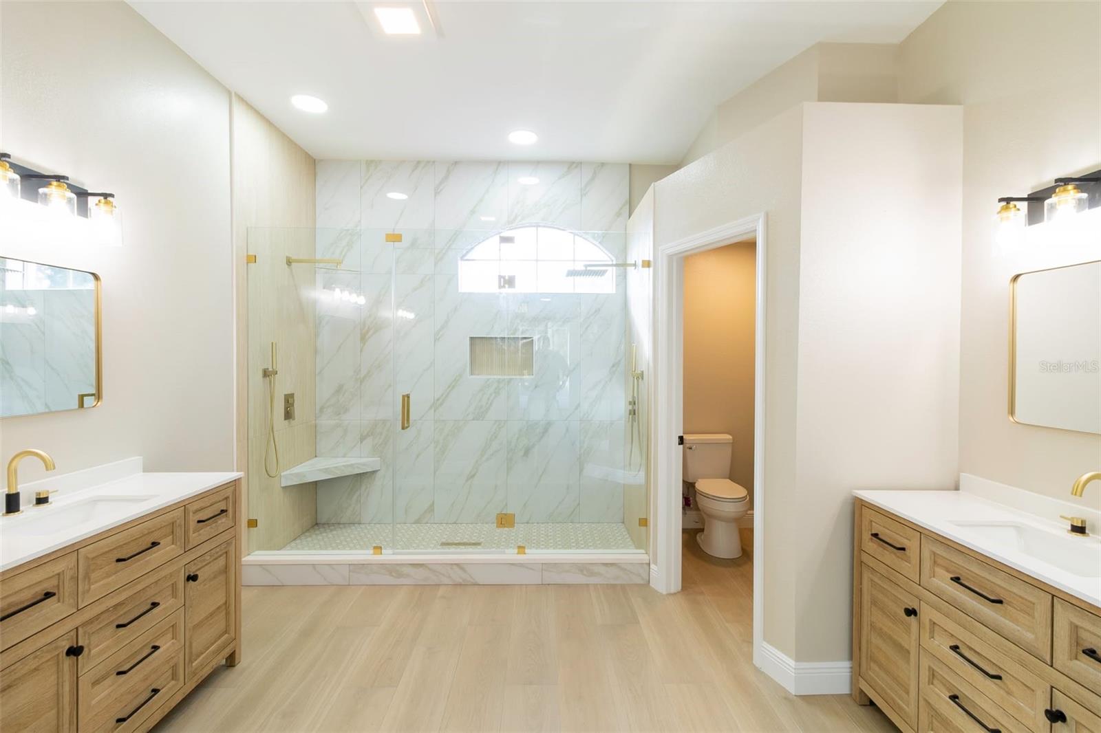 1637 LEDGESTONE DR, BRANDON, FL, 33511