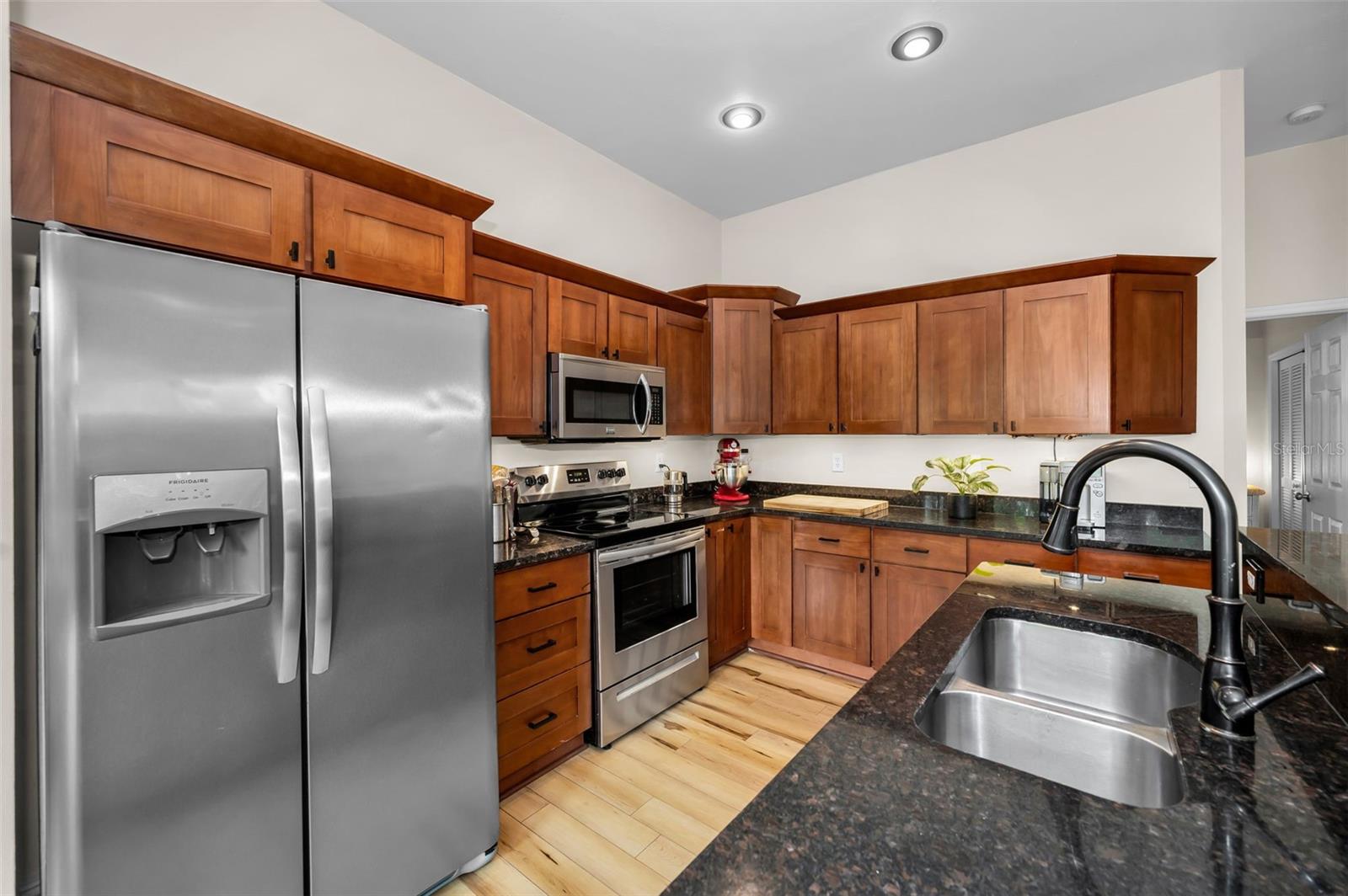 2997 EAGLE ESTATES CIR E, CLEARWATER, FL, 33761