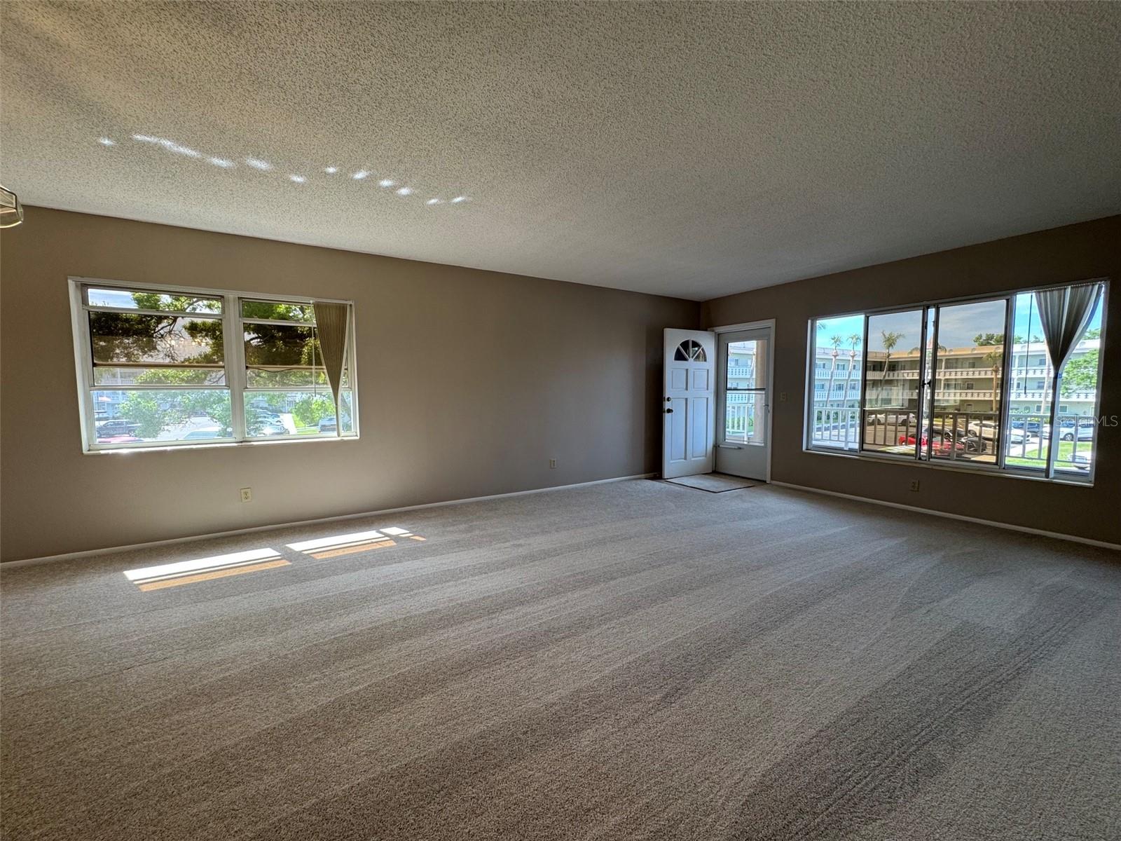 2402 ECUADORIAN WAY #40, CLEARWATER, FL, 33763