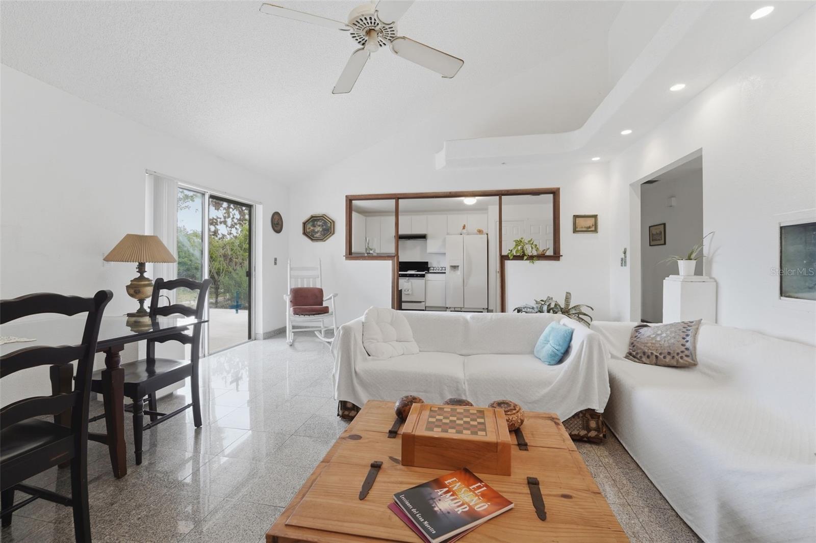 209 QUAIL CIR, CASSELBERRY, FL, 32707