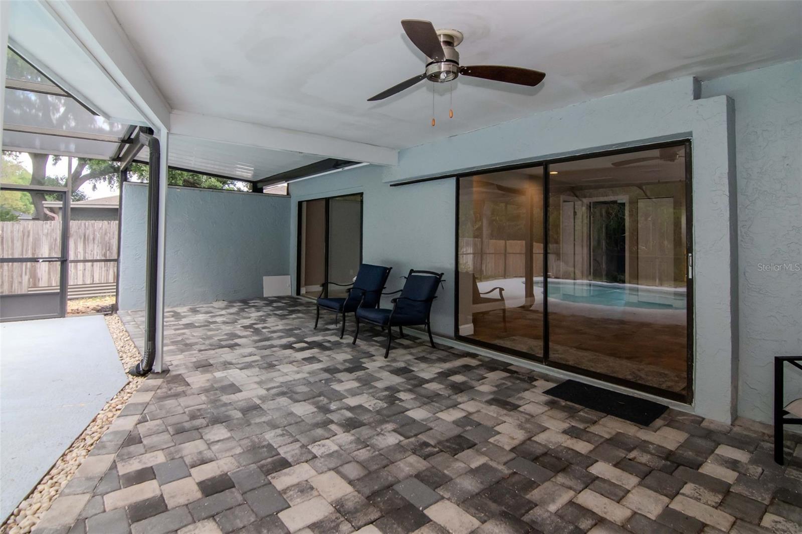 16120 OAKMANOR DR, TAMPA, FL, 33624