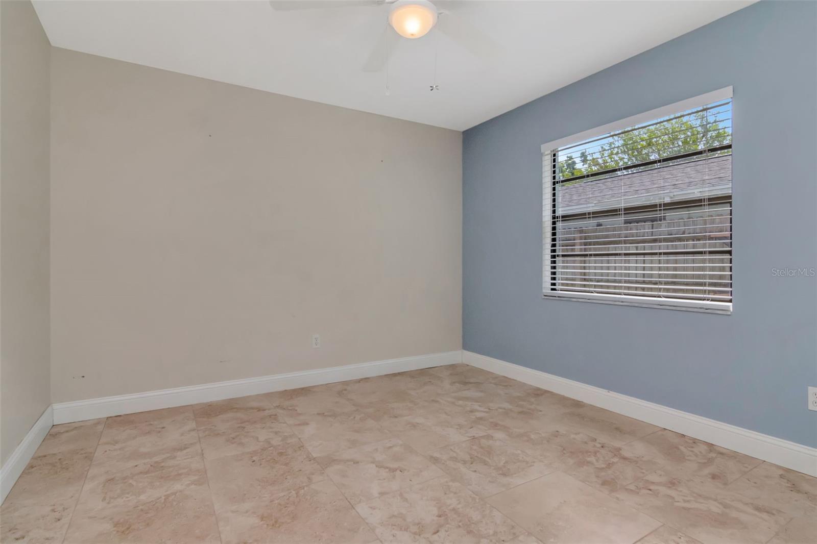 16120 OAKMANOR DR, TAMPA, FL, 33624