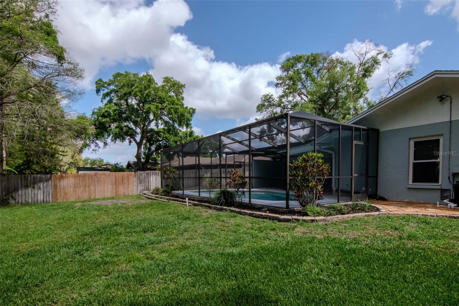 16120 OAKMANOR DR, TAMPA, FL, 33624