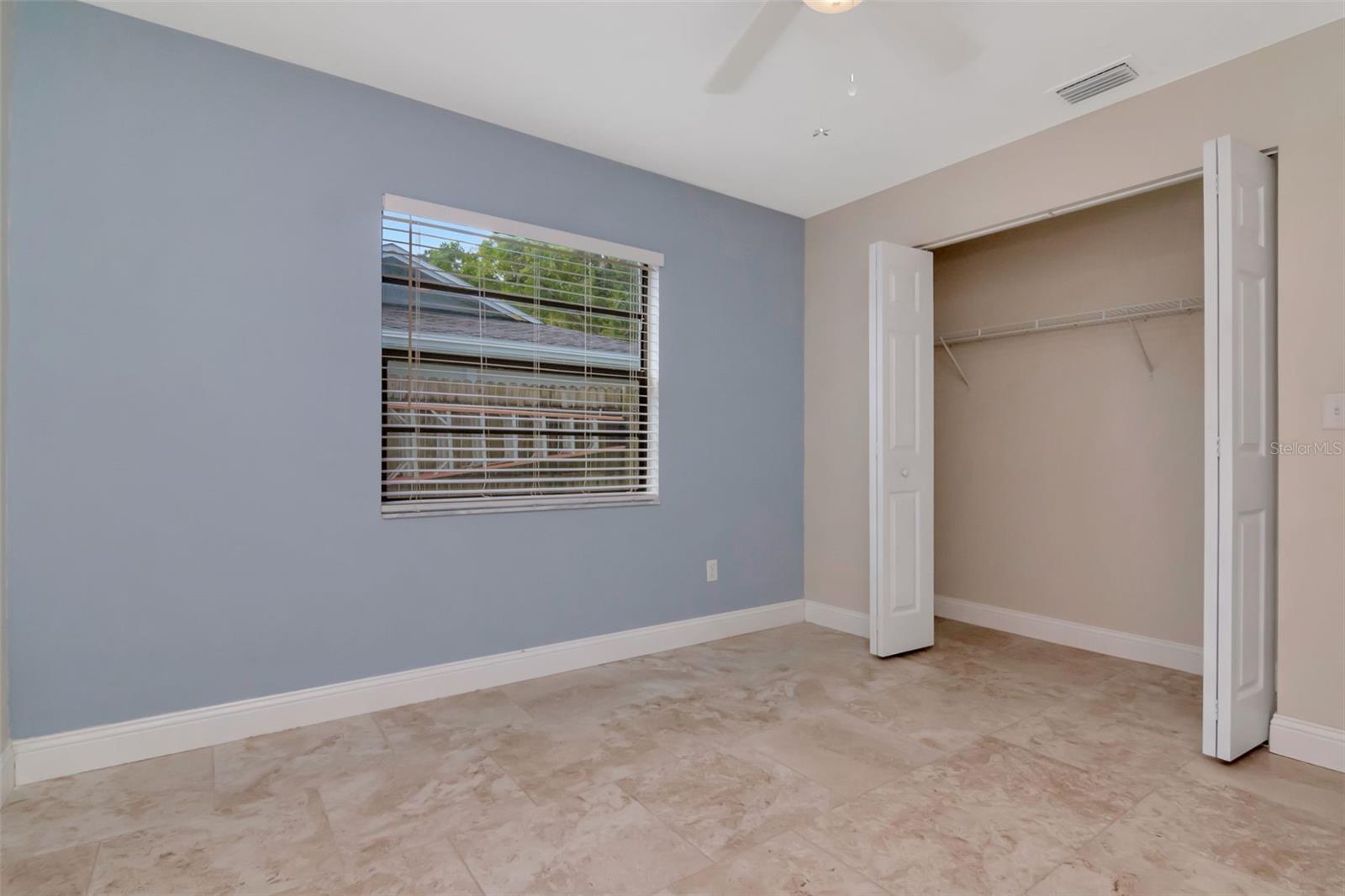 16120 OAKMANOR DR, TAMPA, FL, 33624