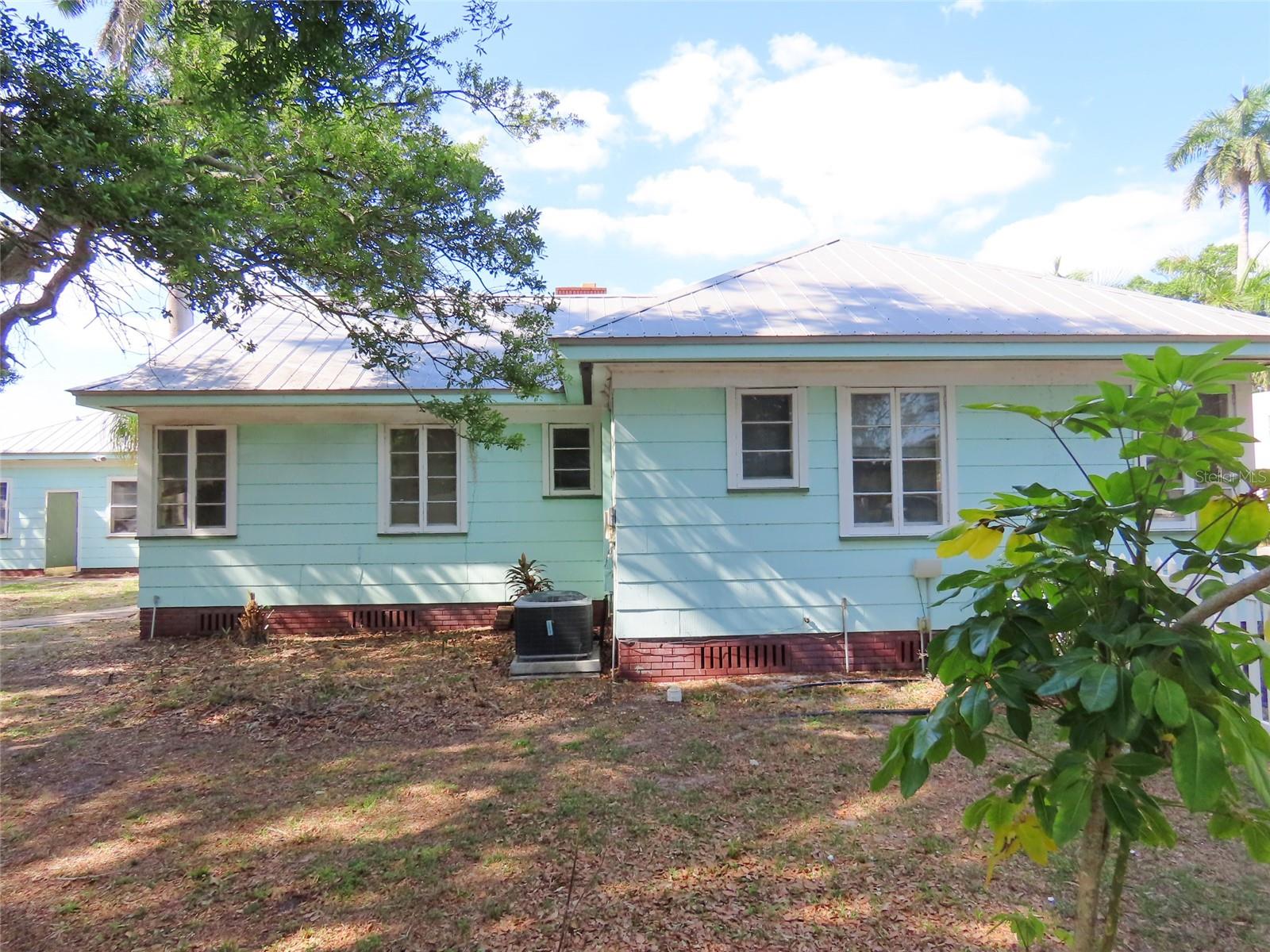 408 27TH ST W, BRADENTON, FL, 34205