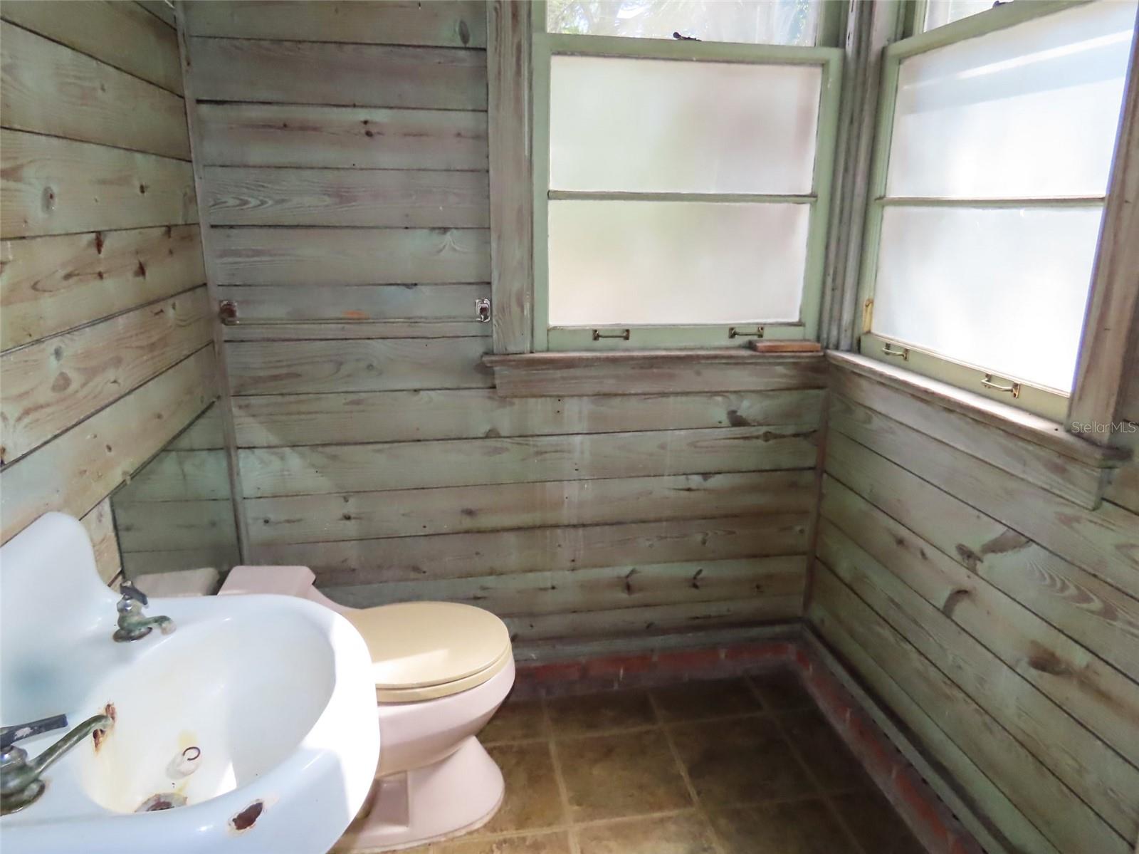 408 27TH ST W, BRADENTON, FL, 34205