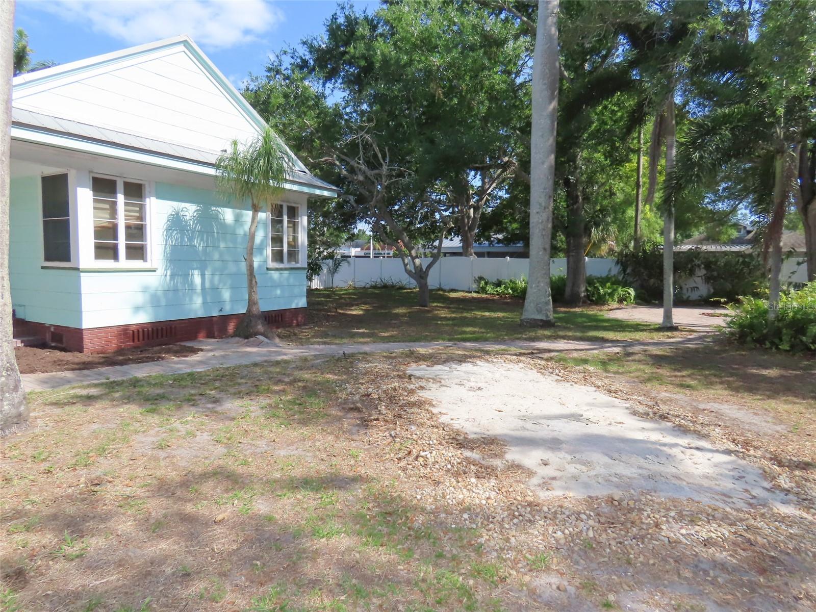 408 27TH ST W, BRADENTON, FL, 34205