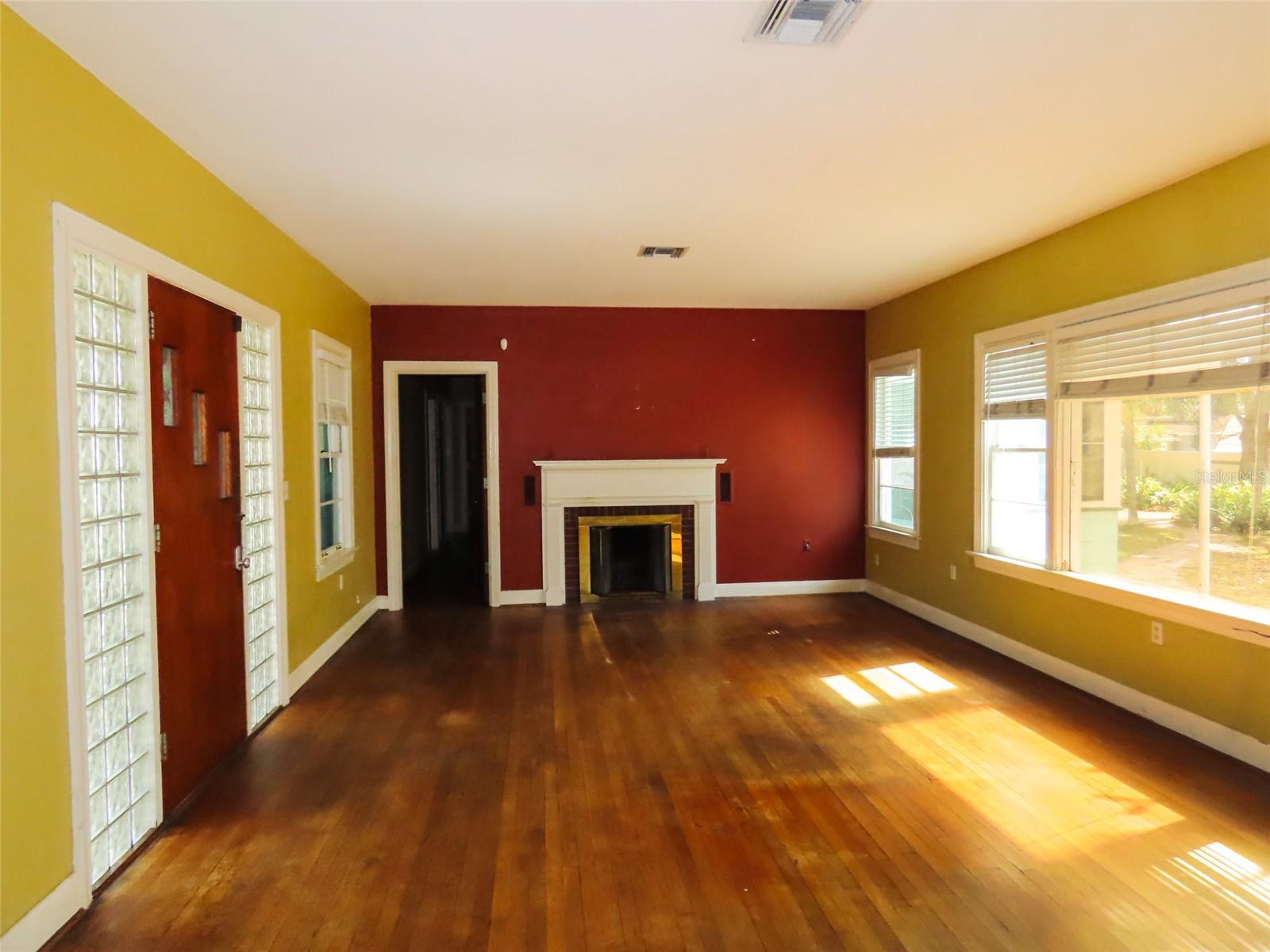 408 27TH ST W, BRADENTON, FL, 34205