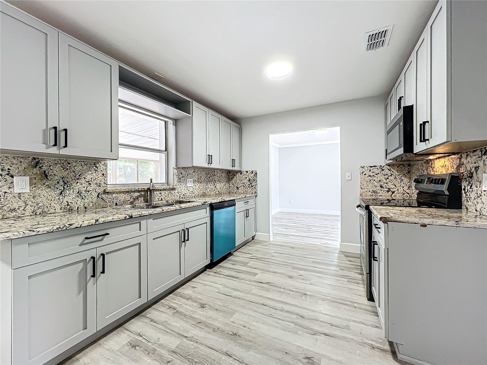 3230 CAULFIELD ST, APOPKA, FL, 32703