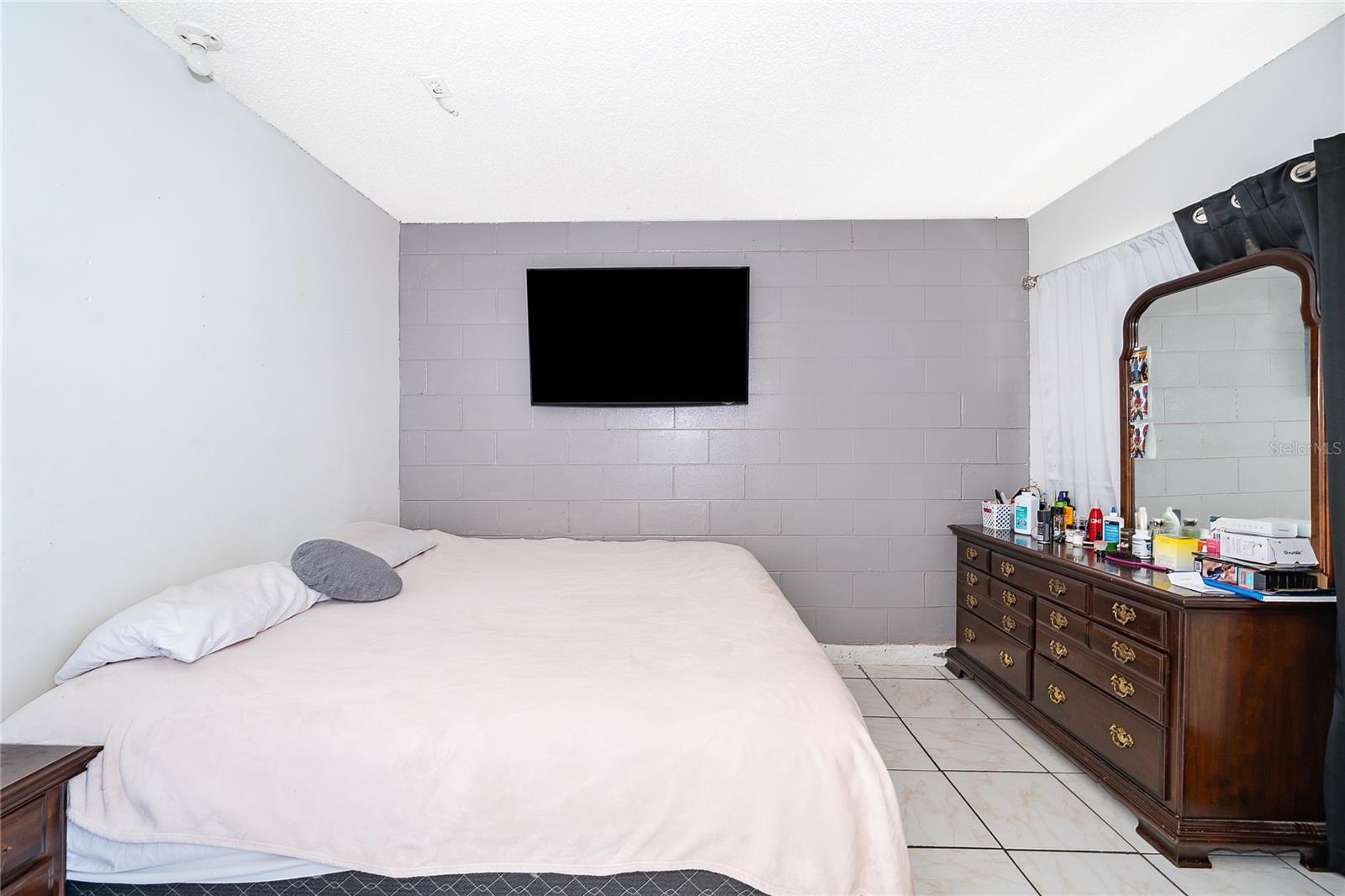 1717 CHATHAM CIR, APOPKA, FL, 32703