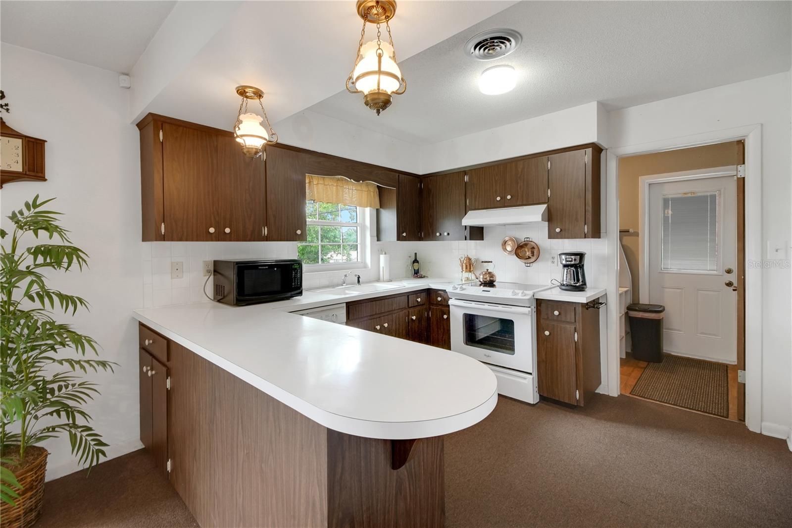 2214 TOPPING PL, EUSTIS, FL, 32726