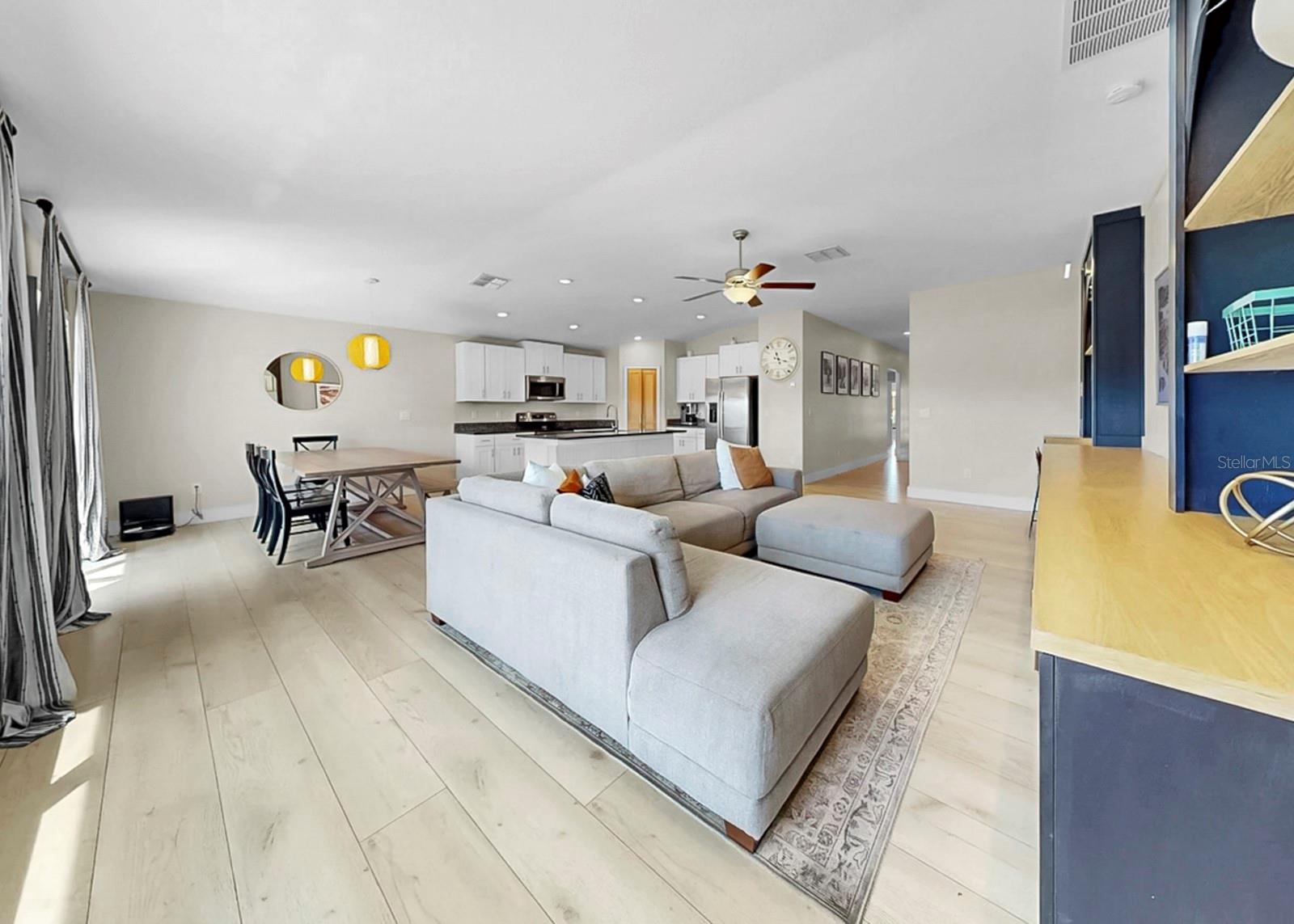 13327 GREAT PLAINS DR, RIVERVIEW, FL, 33579