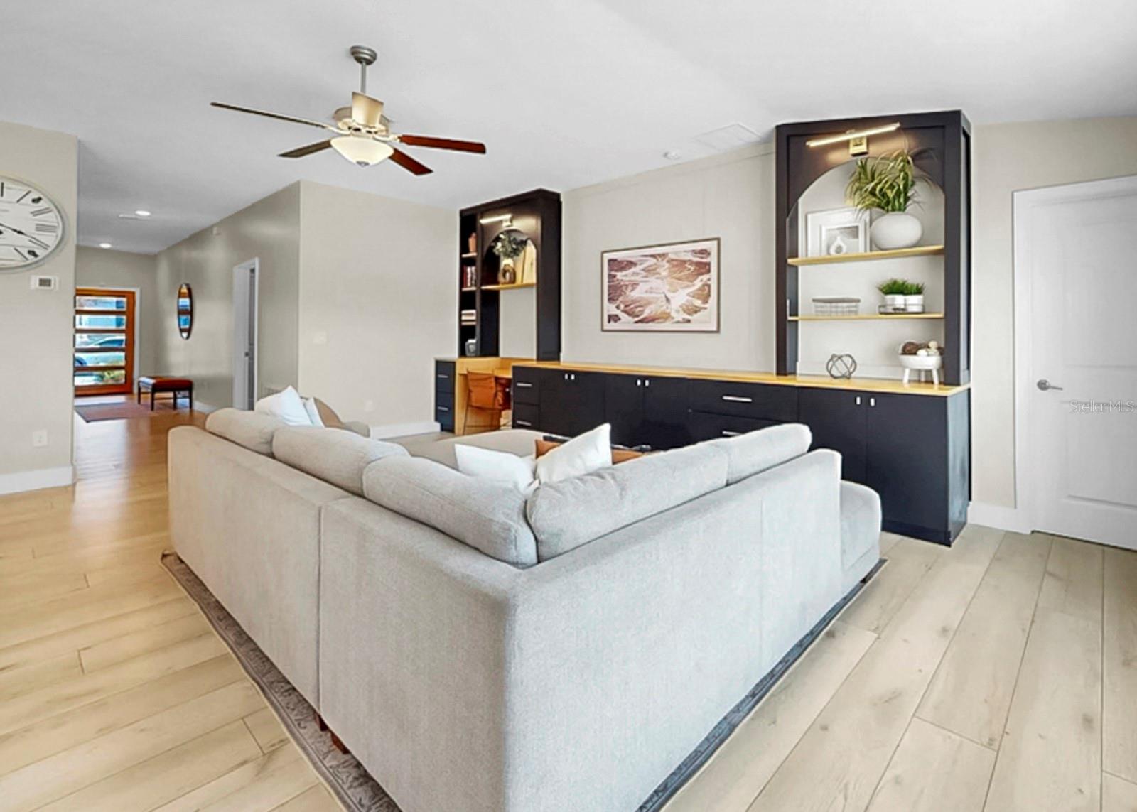 13327 GREAT PLAINS DR, RIVERVIEW, FL, 33579