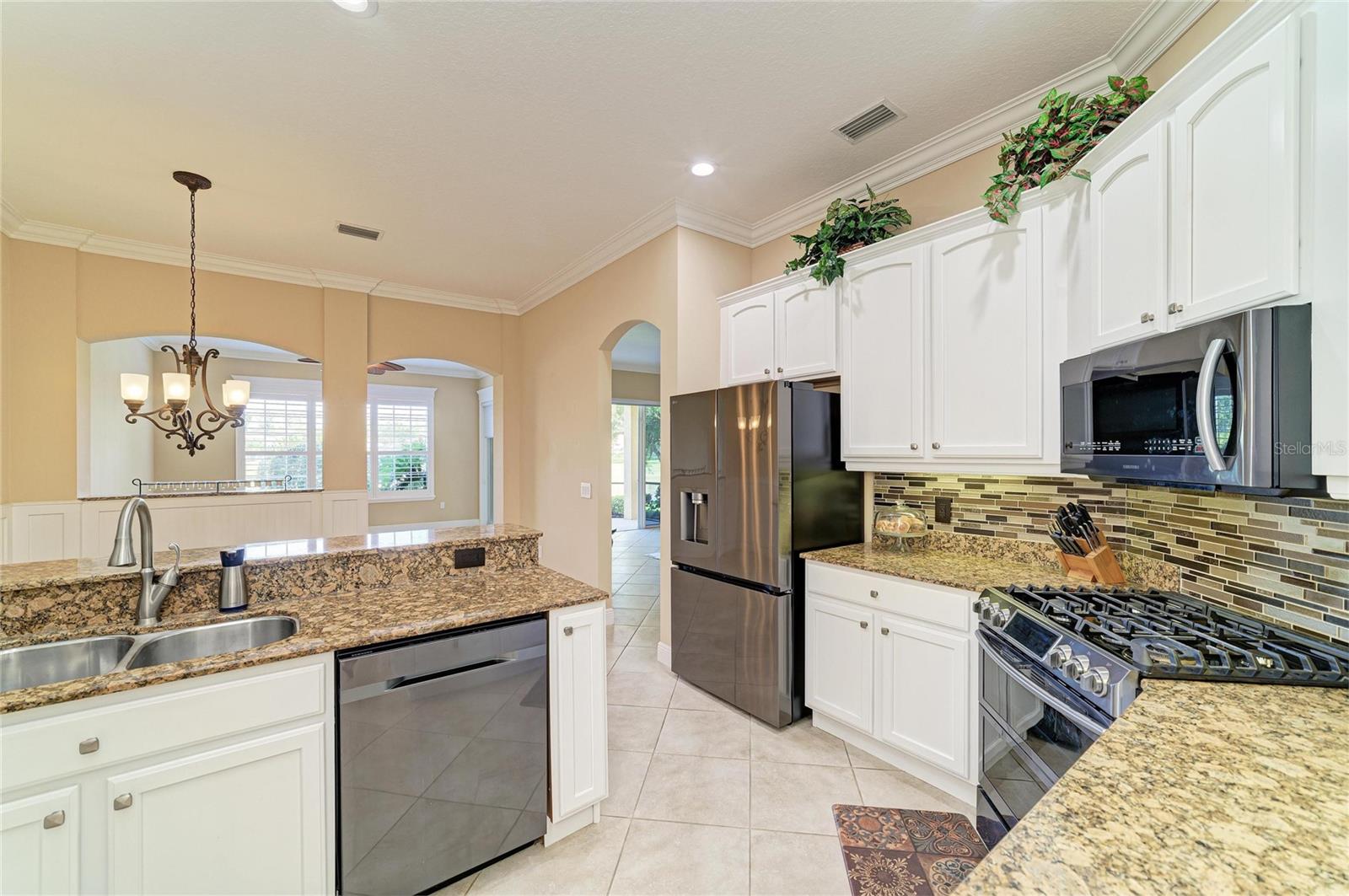 8432 MIRAMAR WAY, LAKEWOOD RANCH, FL, 34202