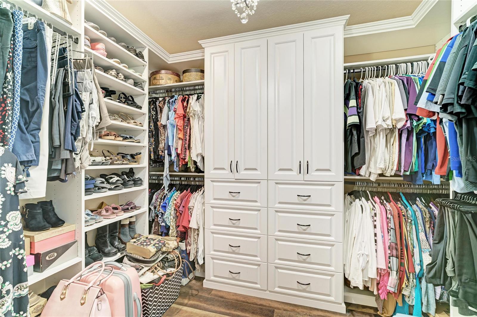 8432 MIRAMAR WAY, LAKEWOOD RANCH, FL, 34202