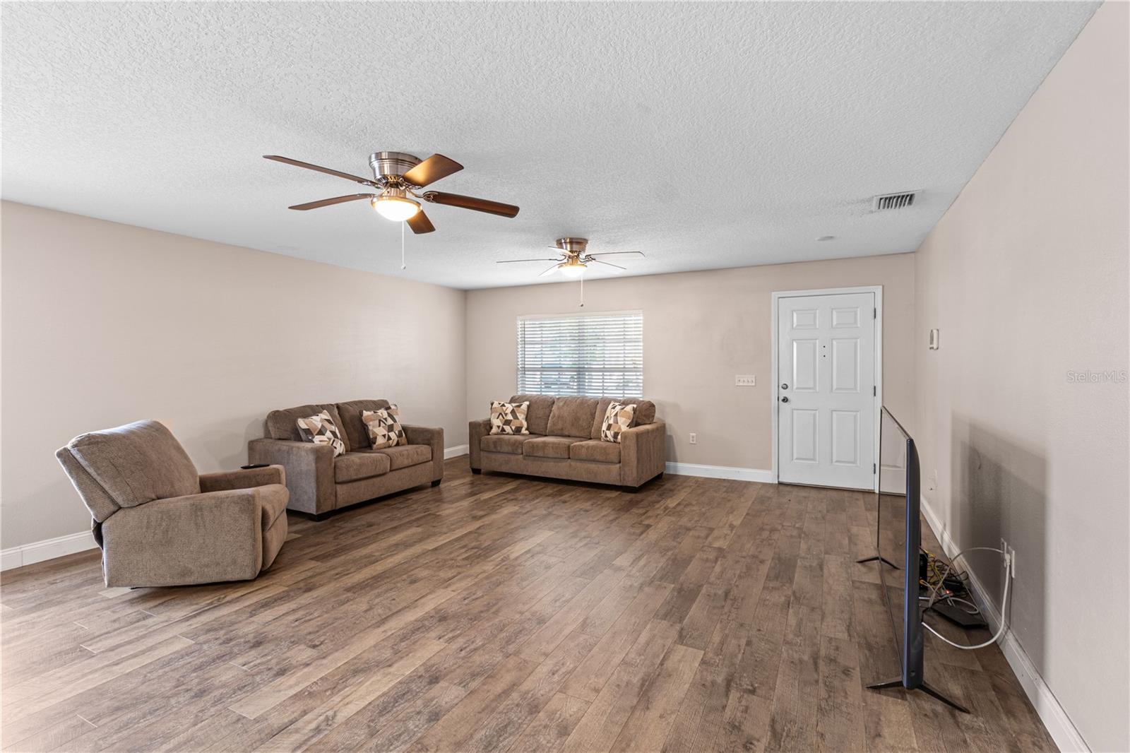 2209 PLEASURE RUN DR, RUSKIN, FL, 33570