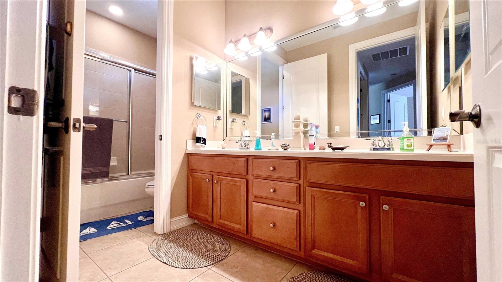 1266 RIBOLLA DR, PALM HARBOR, FL, 34683