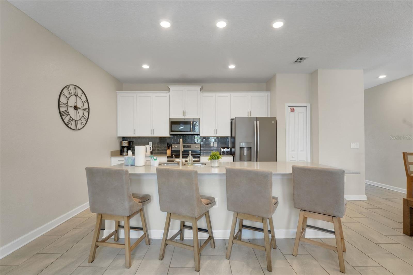 870 PEBBLE BEACH DR, DAVENPORT, FL, 33896