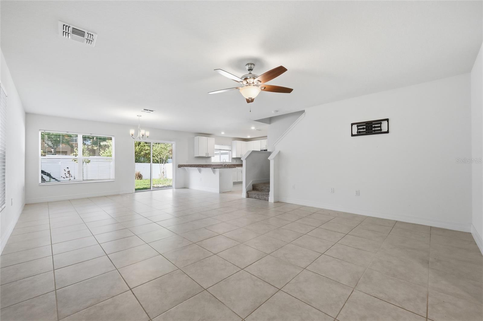1096 PAPAYA CIR, DAVENPORT, FL, 33897