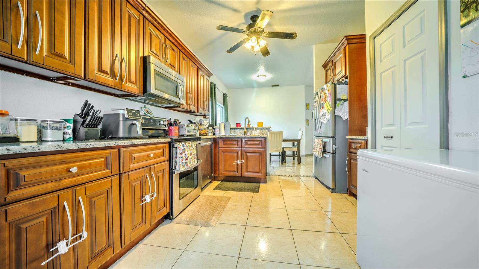 716 VERSAILLES LN, KISSIMMEE, FL, 34759