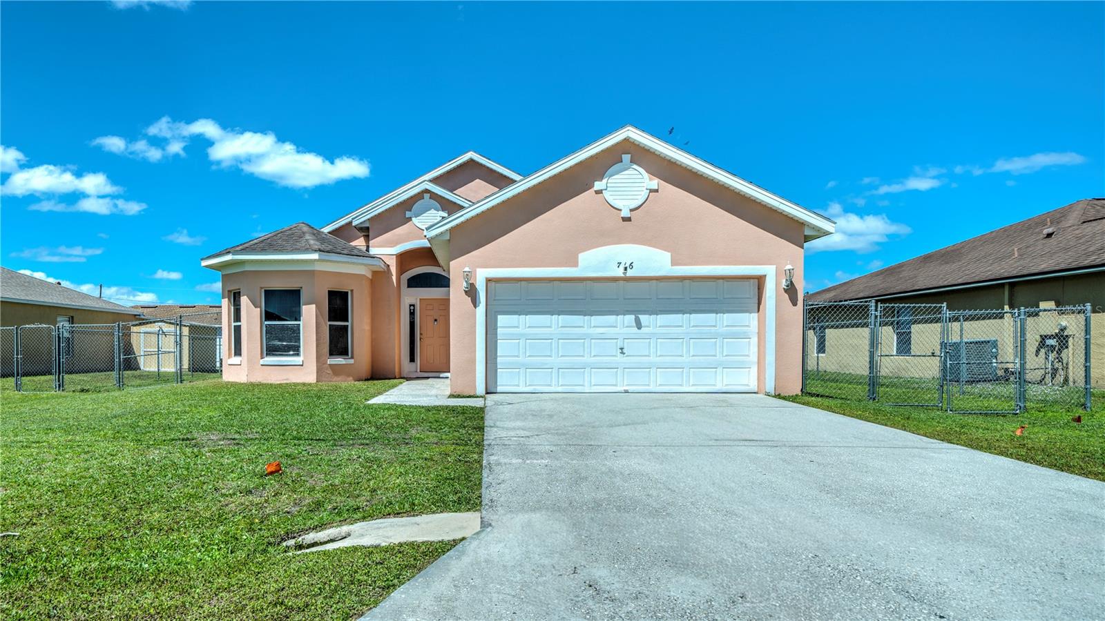 716 VERSAILLES LN, KISSIMMEE, FL, 34759