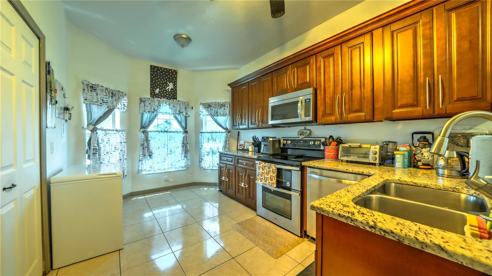 716 VERSAILLES LN, KISSIMMEE, FL, 34759