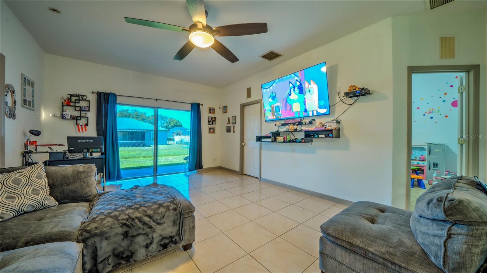 716 VERSAILLES LN, KISSIMMEE, FL, 34759