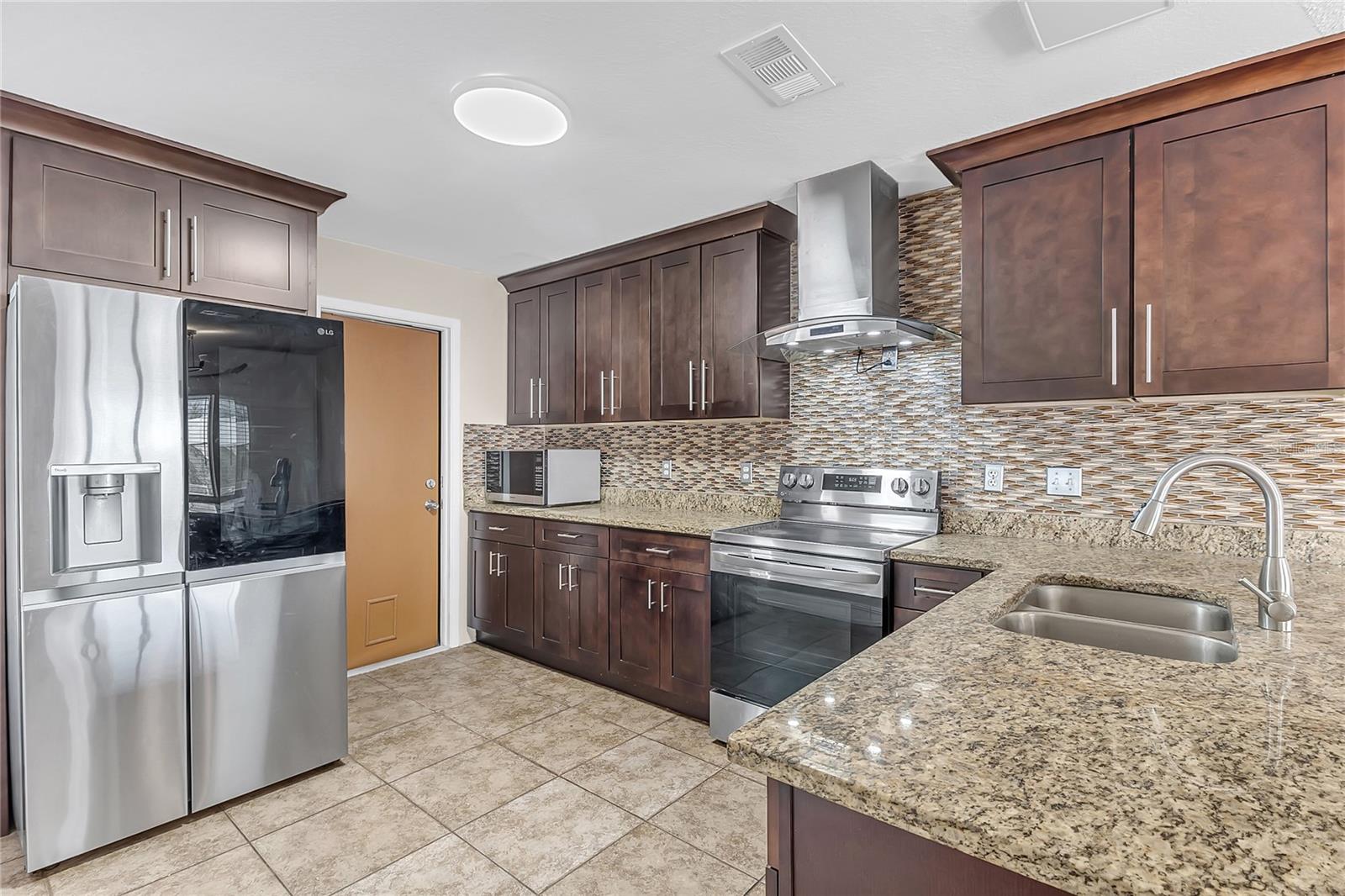 7316 RADIANT CIR, ORLANDO, FL, 32810