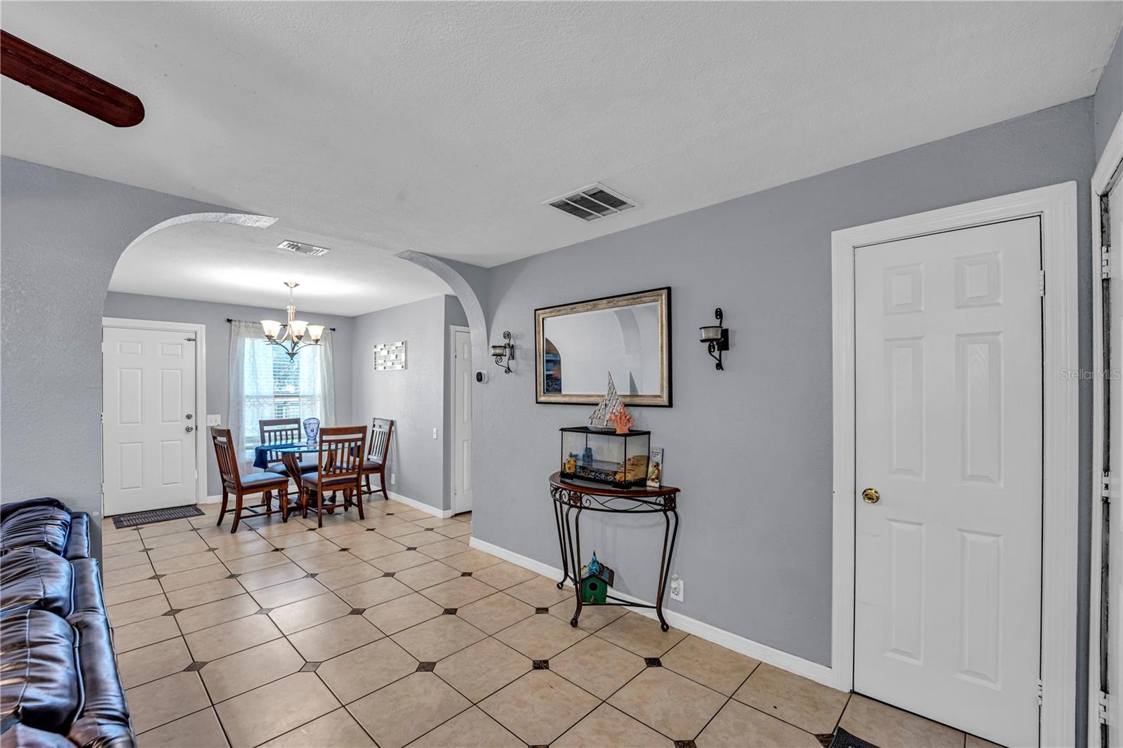 4325 LAKE AVE, KISSIMMEE, FL, 34746