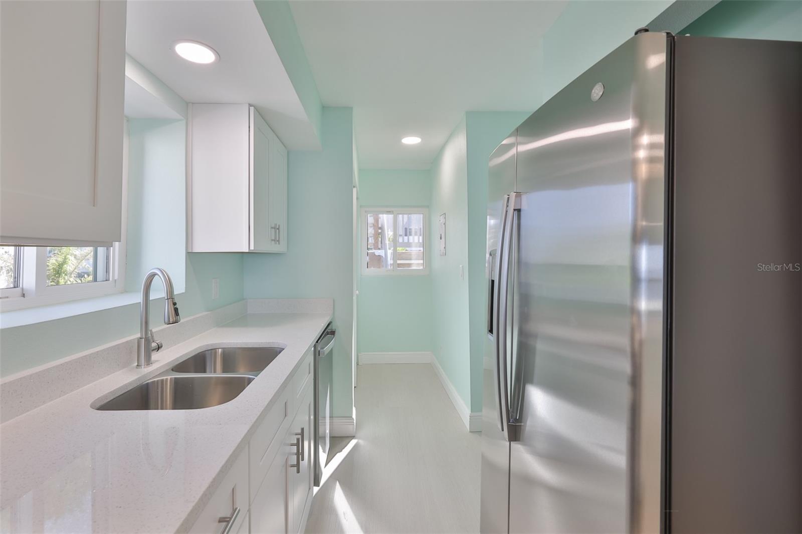 812 BAHIA DEL SOL DR #A, RUSKIN, FL, 33570