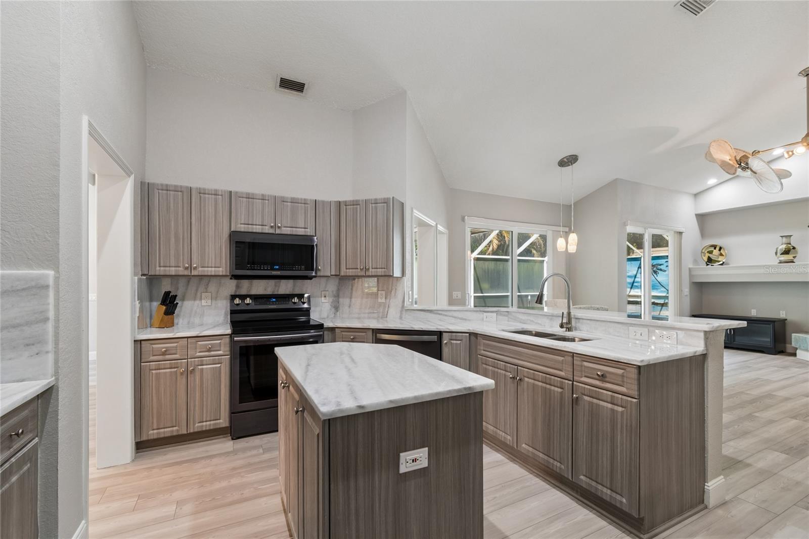 4227 AUSTON WAY, PALM HARBOR, FL, 34685