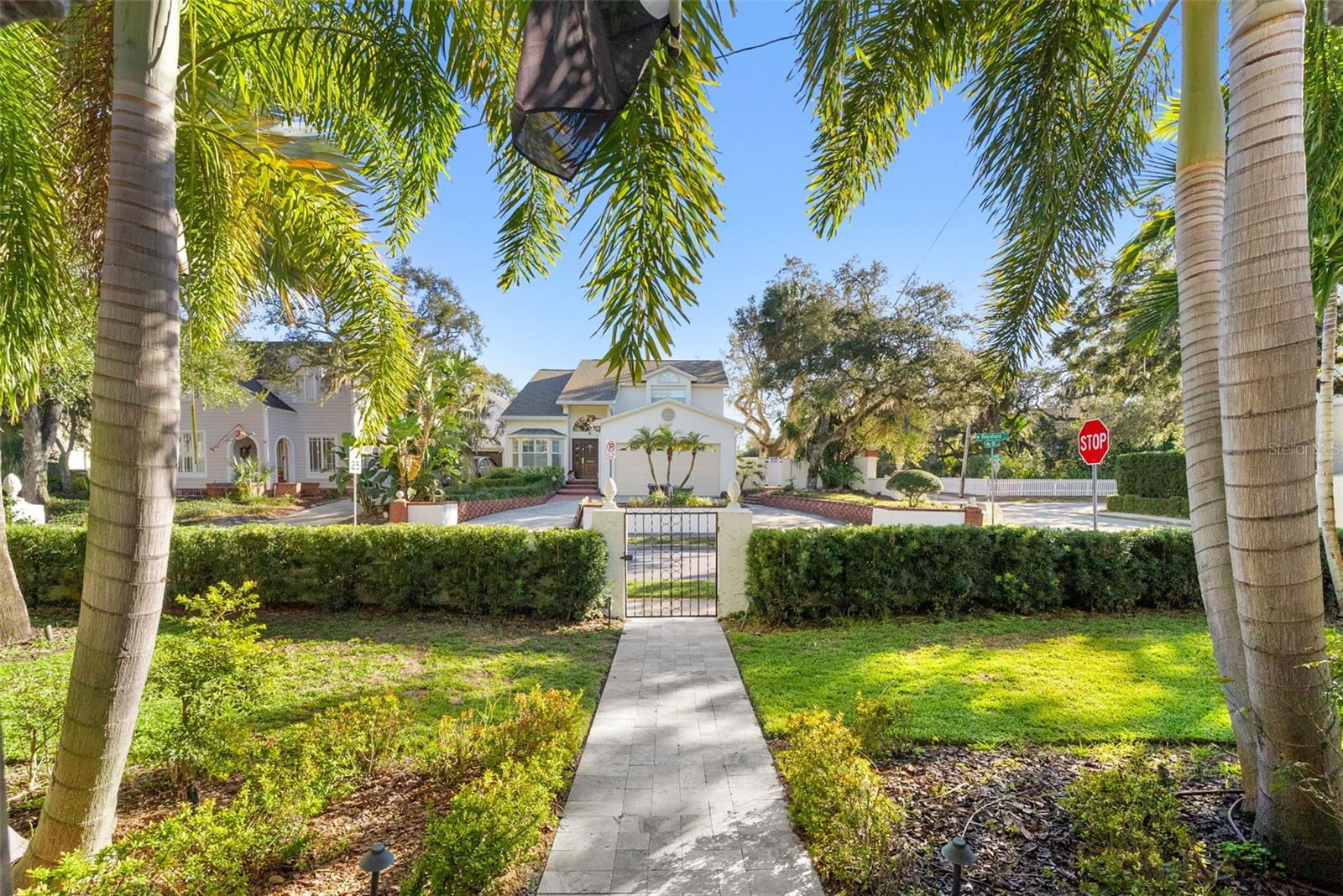 2943 W BAYSHORE CT, TAMPA, FL, 33611