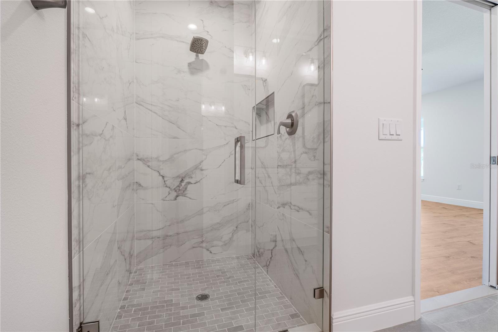 2141 E OLD MILL DR, DELTONA, FL, 32725