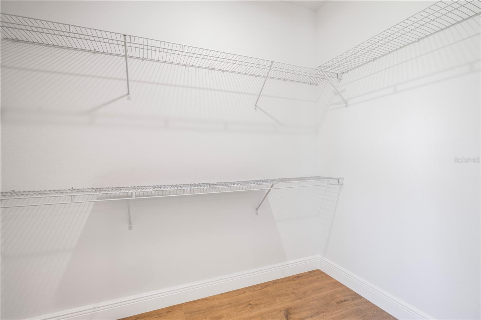 2141 E OLD MILL DR, DELTONA, FL, 32725