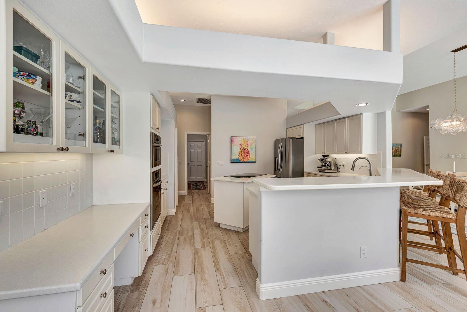 7212 N SERENOA DR, SARASOTA, FL, 34241