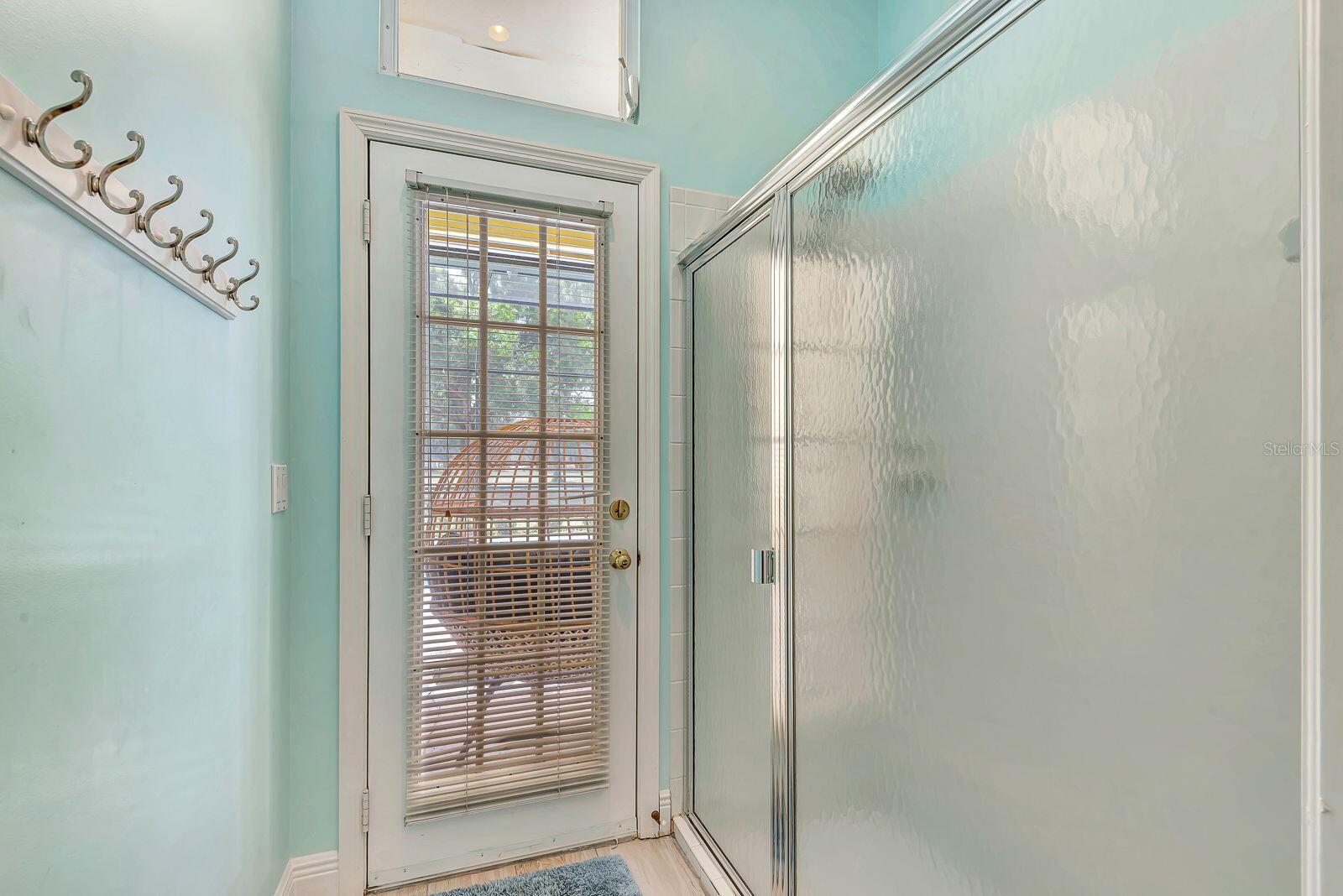 7212 N SERENOA DR, SARASOTA, FL, 34241