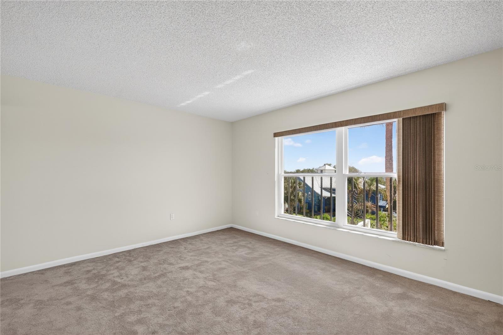 601 MCDONALD STREET #105, MOUNT DORA, FL, 32757