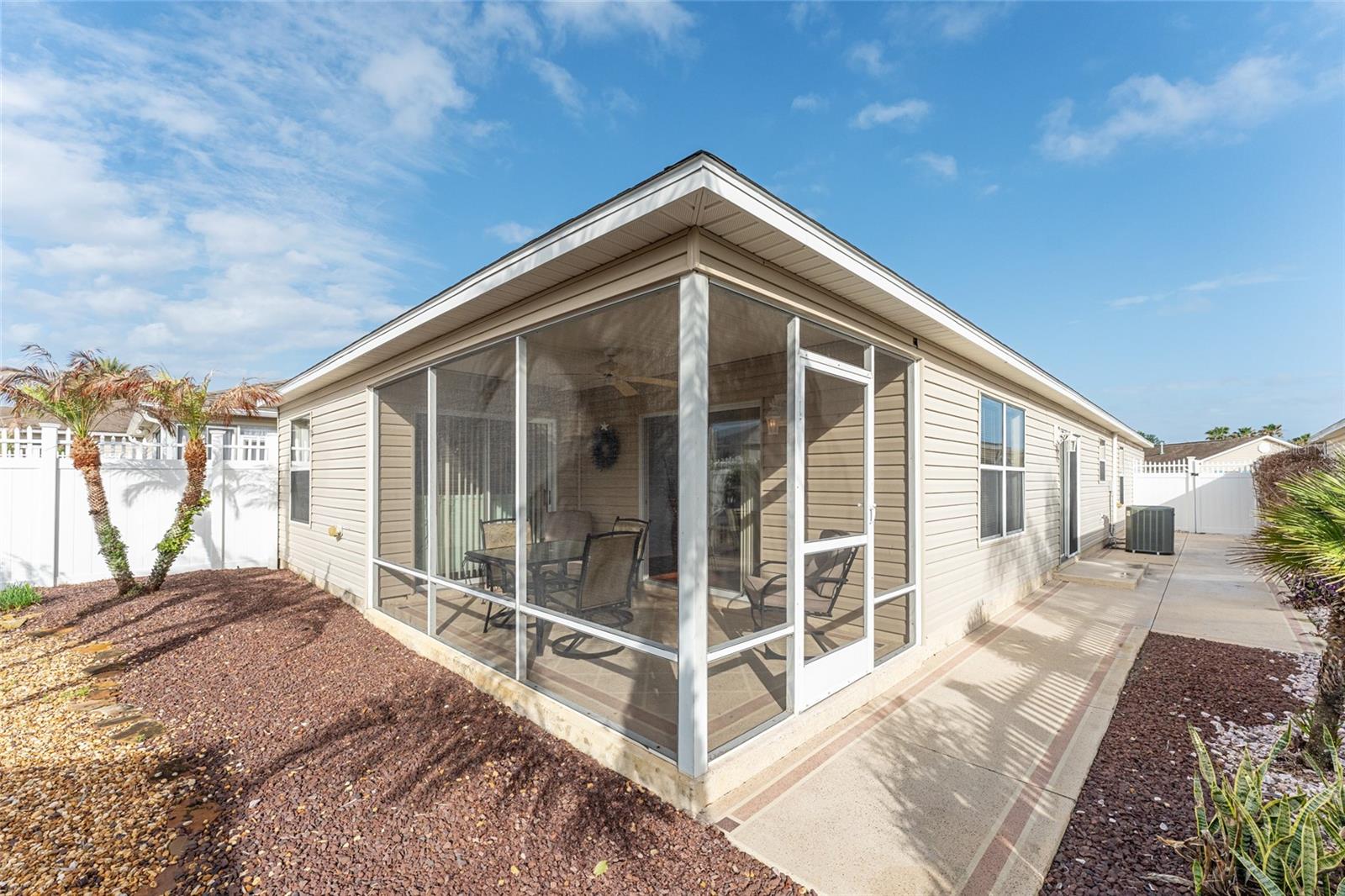 2367 CAMDEN TER, THE VILLAGES, FL, 32162