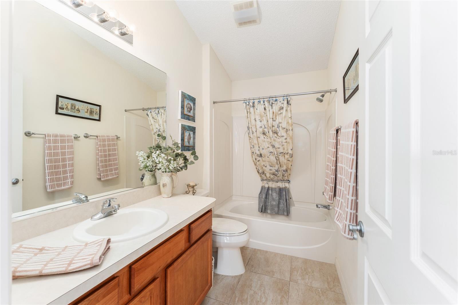 2367 CAMDEN TER, THE VILLAGES, FL, 32162