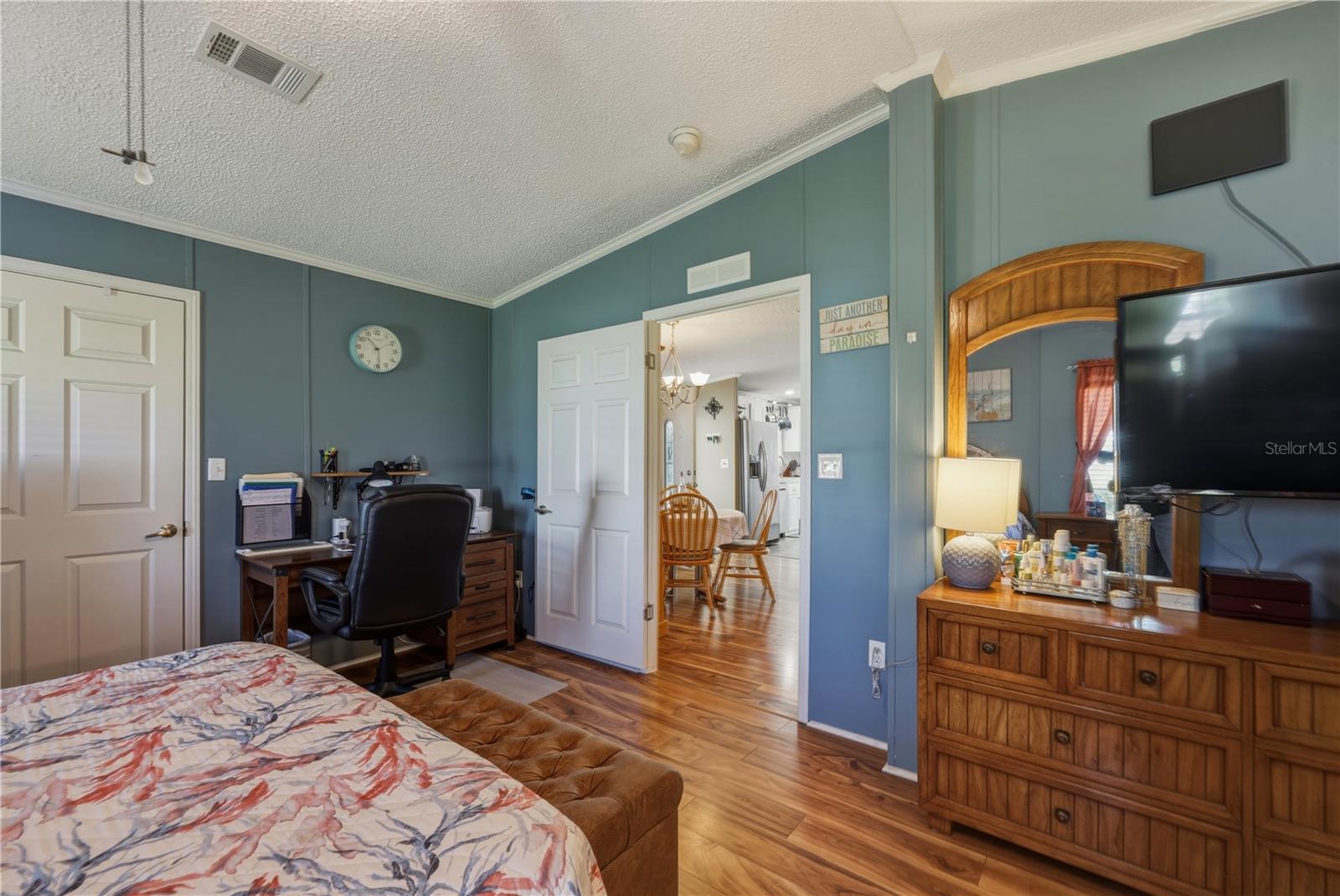 2100 KINGS HWY #401, PORT CHARLOTTE, FL, 33980