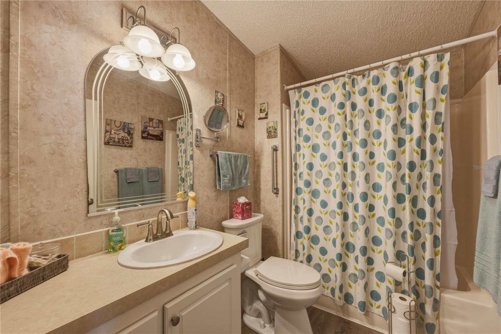 2100 KINGS HWY #401, PORT CHARLOTTE, FL, 33980