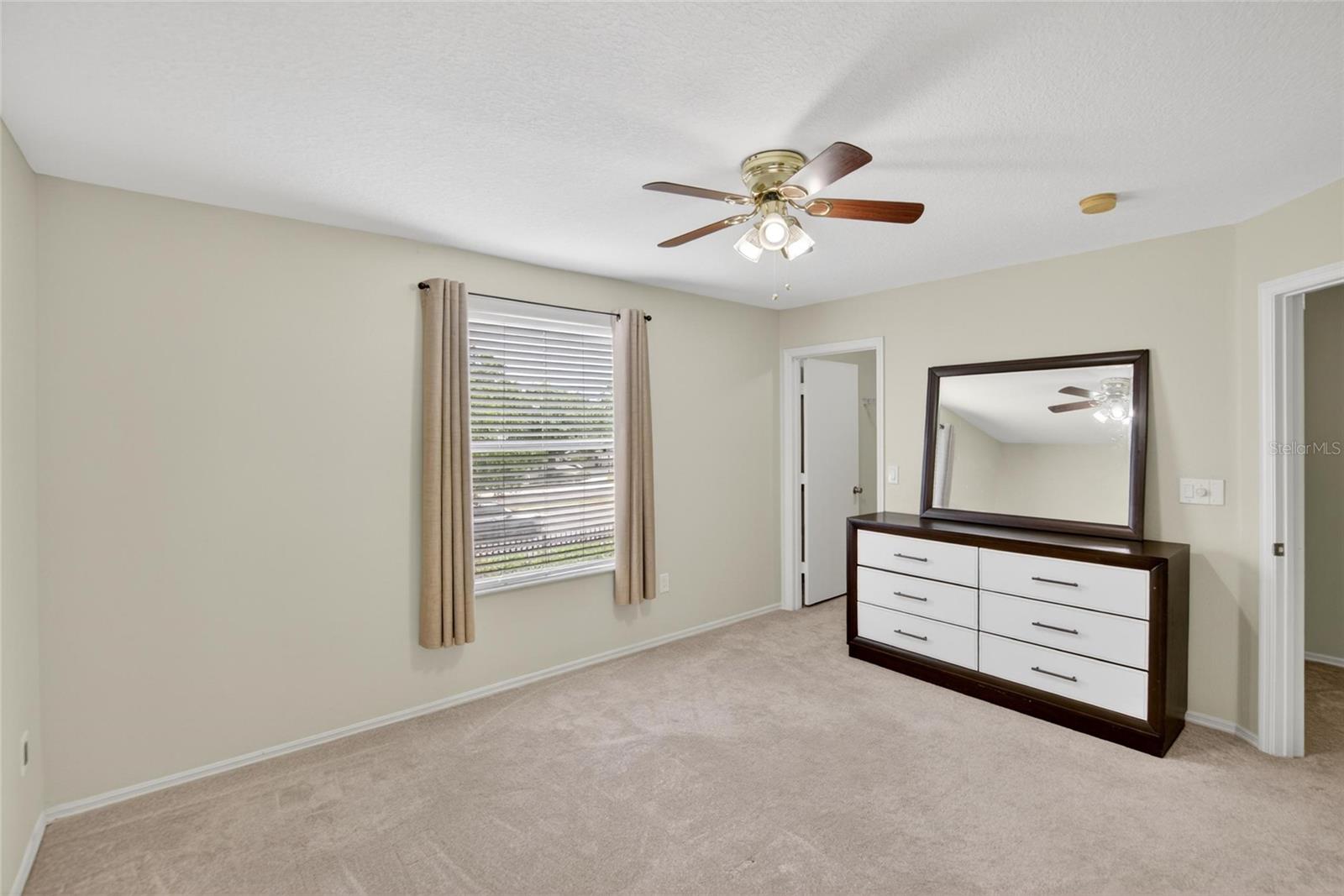 2605 OLEANDER LAKES DR, BRANDON, FL, 33511