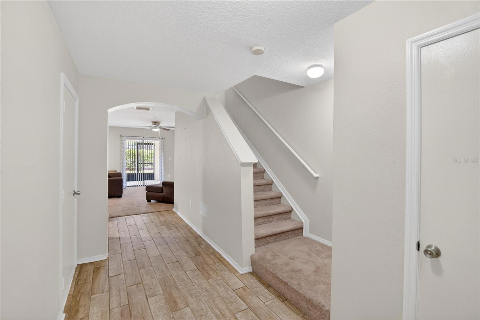 2605 OLEANDER LAKES DR, BRANDON, FL, 33511