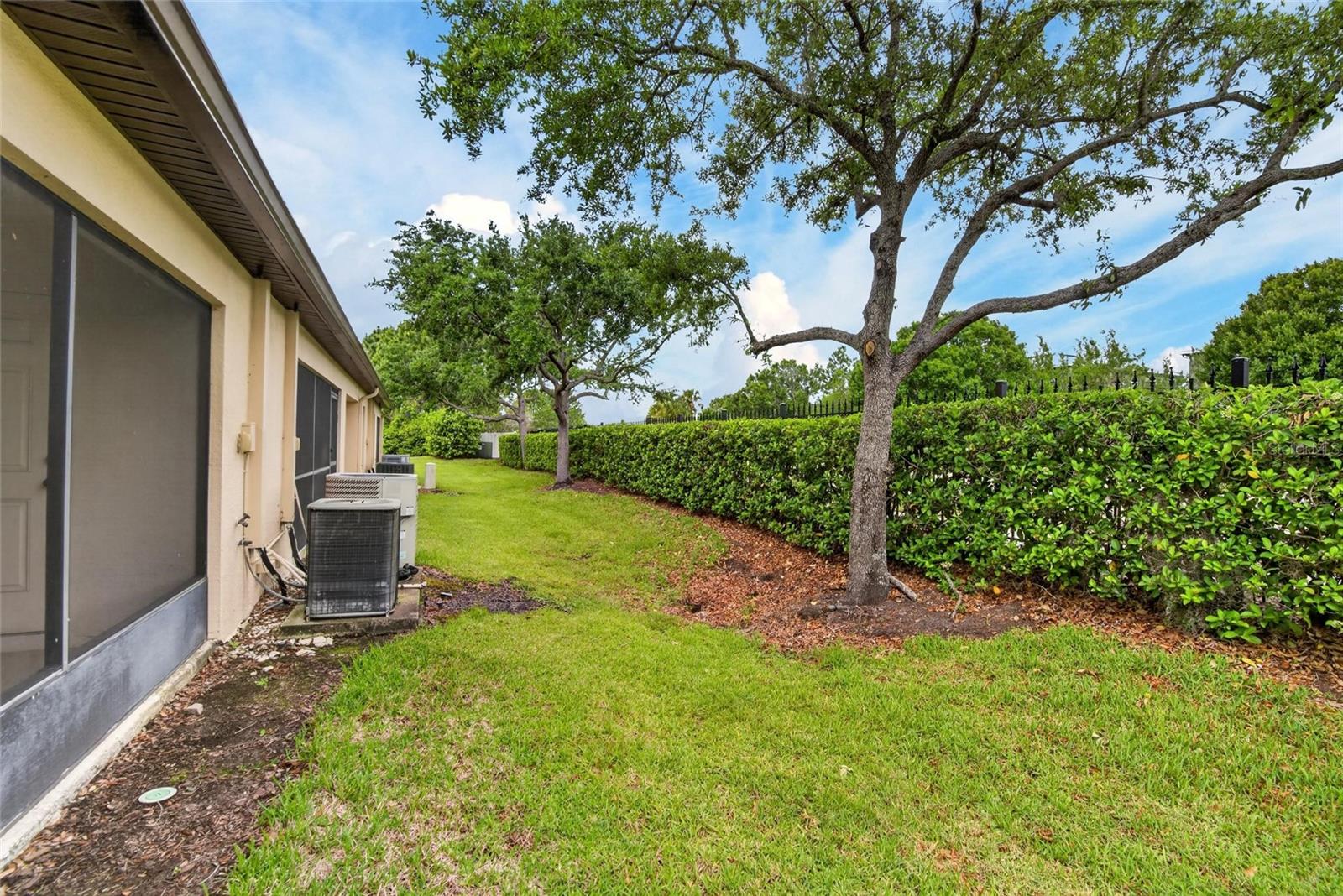 2605 OLEANDER LAKES DR, BRANDON, FL, 33511